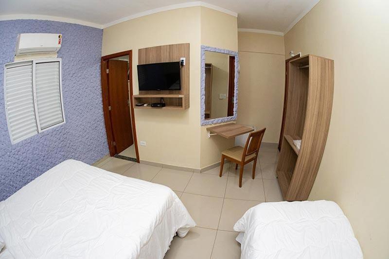 קמפו גרנדה Aeroporto Plaza Hotel מראה חיצוני תמונה