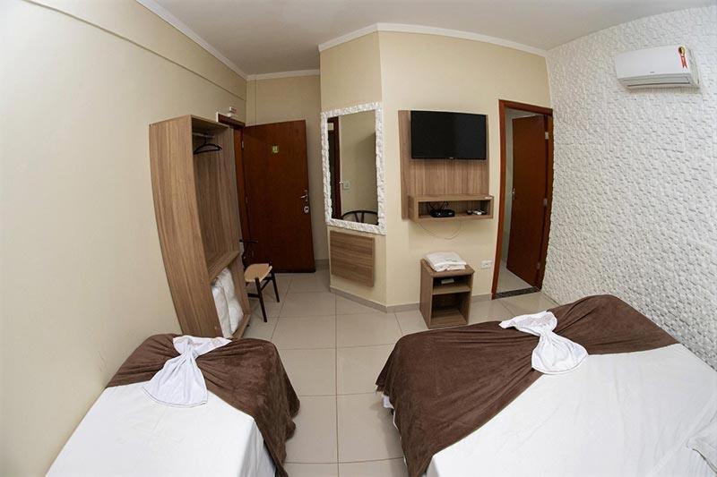 קמפו גרנדה Aeroporto Plaza Hotel מראה חיצוני תמונה