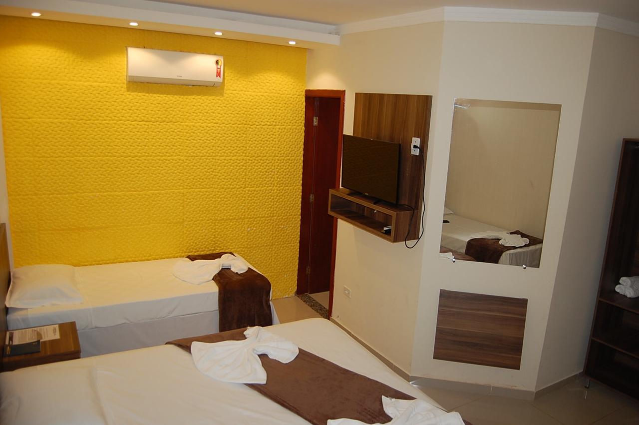 קמפו גרנדה Aeroporto Plaza Hotel מראה חיצוני תמונה